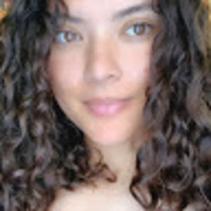 Meet your Posher, Briana